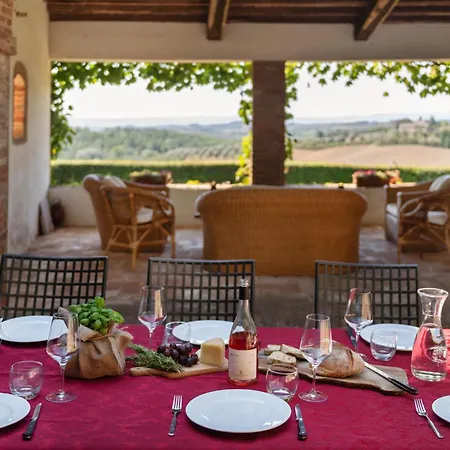 فيلة Montelisi *